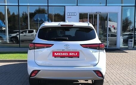 Toyota Highlander, 2026 год, 5 590 000 рублей, 8 фотография