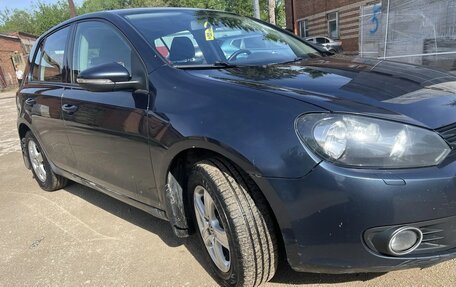 Volkswagen Golf VI, 2011 год, 750 000 рублей, 2 фотография