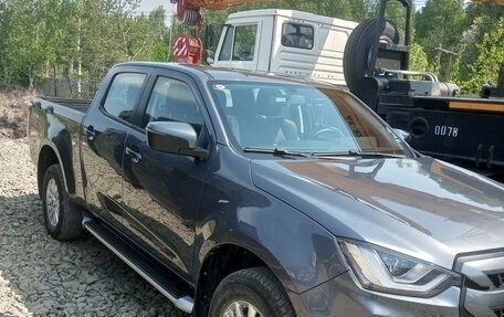 Isuzu D-Max, 2024 год, 3 970 000 рублей, 4 фотография