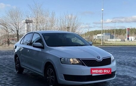 Skoda Rapid I, 2018 год, 960 000 рублей, 3 фотография