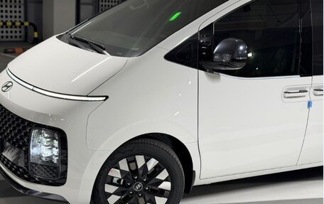 Hyundai Staria, 2025 год, 10 900 000 рублей, 3 фотография