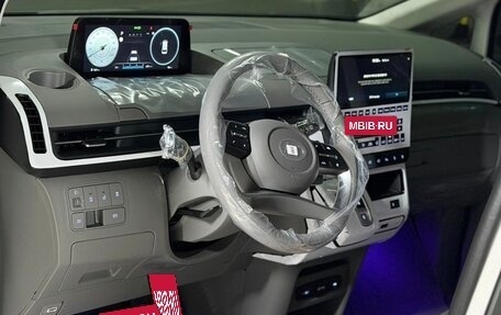 Hyundai Staria, 2025 год, 10 900 000 рублей, 12 фотография