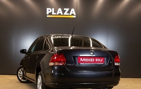 Volkswagen Polo VI (EU Market), 2015 год, 799 000 рублей, 3 фотография