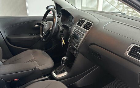 Volkswagen Polo VI (EU Market), 2016 год, 1 064 000 рублей, 24 фотография