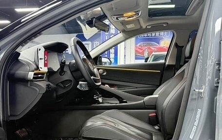Hyundai Elantra, 2023 год, 1 475 101 рублей, 10 фотография