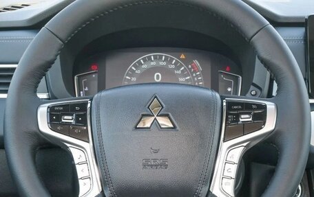 Mitsubishi Xpander, 2026 год, 2 427 000 рублей, 12 фотография
