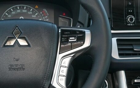 Mitsubishi Xpander, 2026 год, 2 427 000 рублей, 11 фотография