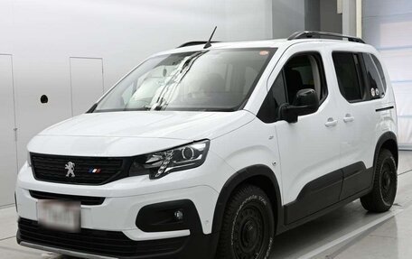 Peugeot Rifter I, 2021 год, 1 591 000 рублей, 1 фотография