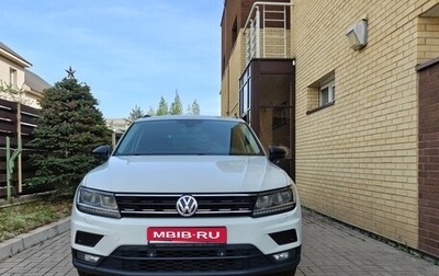 Volkswagen Tiguan II, 2020 год, 2 499 000 рублей, 1 фотография