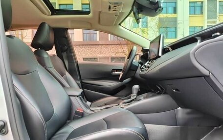 Toyota Corolla, 2022 год, 1 090 000 рублей, 8 фотография