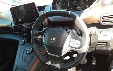 Peugeot Rifter I, 2021 год, 1 591 000 рублей, 10 фотография