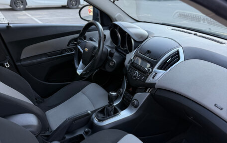 Chevrolet Cruze II, 2013 год, 800 000 рублей, 11 фотография
