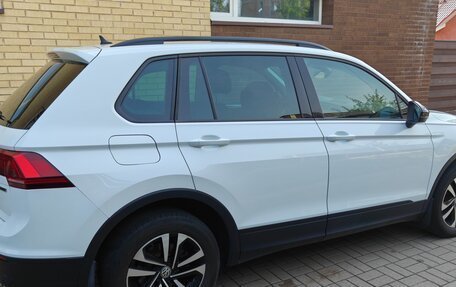 Volkswagen Tiguan II, 2020 год, 2 499 000 рублей, 3 фотография