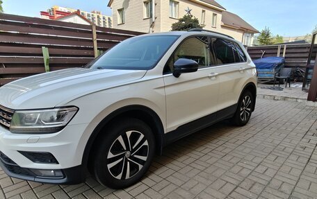 Volkswagen Tiguan II, 2020 год, 2 499 000 рублей, 7 фотография