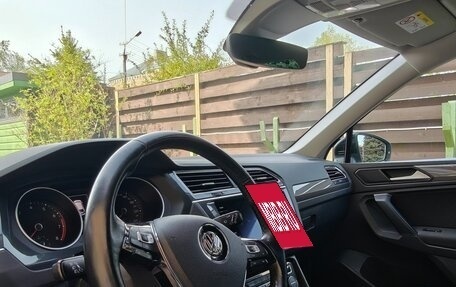 Volkswagen Tiguan II, 2020 год, 2 499 000 рублей, 9 фотография