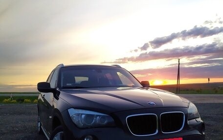 BMW X1, 2011 год, 1 300 000 рублей, 3 фотография