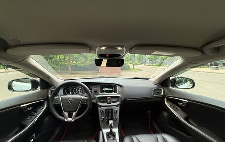 Volvo V40 Cross Country I, 2016 год, 1 490 000 рублей, 5 фотография