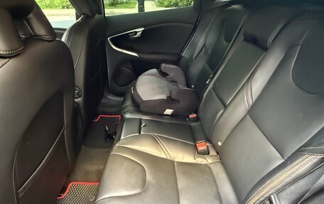 Volvo V40 Cross Country I, 2016 год, 1 490 000 рублей, 7 фотография