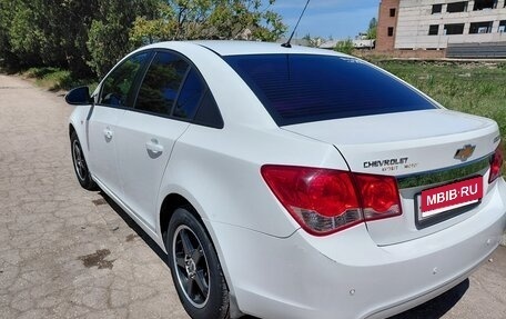 Chevrolet Cruze II, 2012 год, 800 000 рублей, 5 фотография