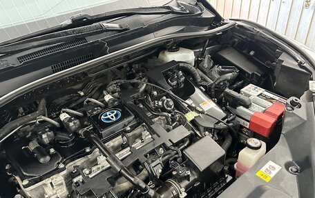 Toyota C-HR I рестайлинг, 2019 год, 2 420 000 рублей, 25 фотография