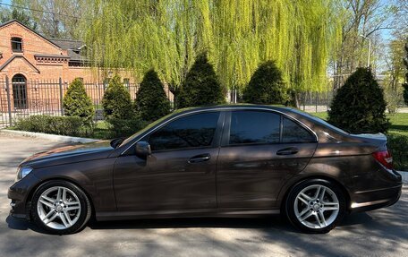 Mercedes-Benz C-Класс, 2013 год, 2 050 000 рублей, 2 фотография