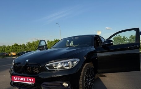 BMW 1 серия, 2015 год, 1 590 000 рублей, 15 фотография