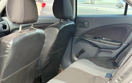 Nissan Almera, 2005 год, 235 000 рублей, 15 фотография