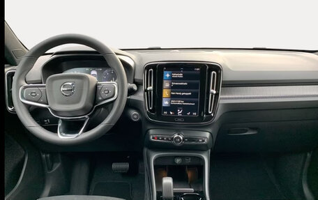 Volvo XC40 I, 2024 год, 3 852 715 рублей, 13 фотография