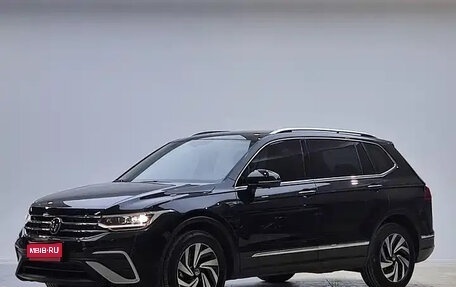 Volkswagen Tiguan II, 2023 год, 2 604 040 рублей, 1 фотография
