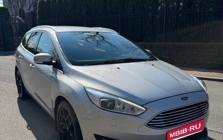 Ford Focus III, 2017 год, 1 000 000 рублей, 2 фотография