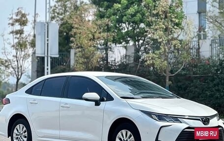 Toyota Corolla, 2022 год, 1 110 000 рублей, 3 фотография