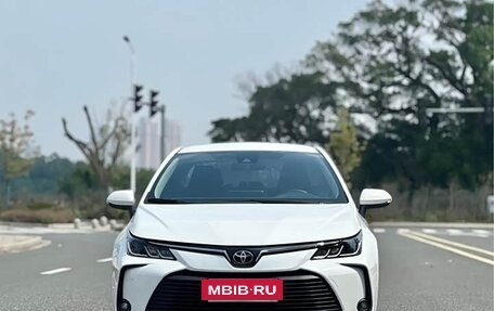 Toyota Corolla, 2022 год, 1 110 000 рублей, 2 фотография