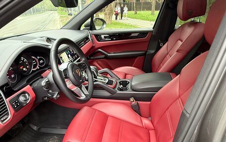 Porsche Cayenne III, 2019 год, 9 000 000 рублей, 3 фотография