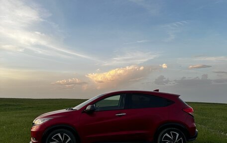 Honda Vezel, 2017 год, 1 750 000 рублей, 5 фотография