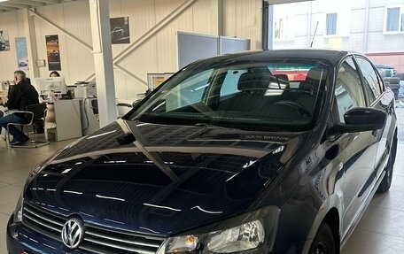 Volkswagen Polo VI (EU Market), 2011 год, 648 000 рублей, 5 фотография