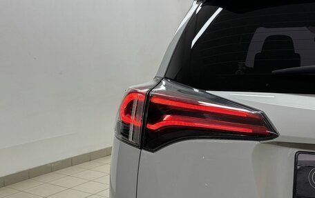 Toyota RAV4, 2016 год, 2 389 000 рублей, 10 фотография