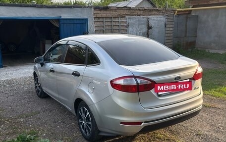 Ford Fiesta, 2016 год, 950 000 рублей, 3 фотография