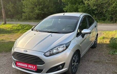Ford Fiesta, 2016 год, 950 000 рублей, 2 фотография