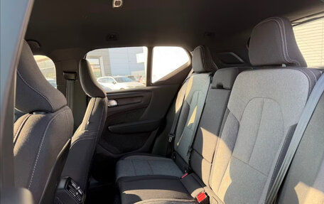 Volvo XC40 I, 2024 год, 3 846 325 рублей, 5 фотография