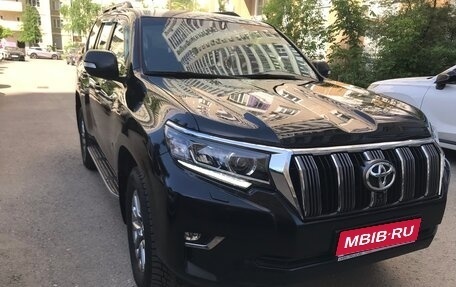 Toyota Land Cruiser Prado 150 рестайлинг 2, 2018 год, 4 575 000 рублей, 1 фотография