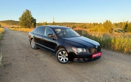 Skoda Superb III рестайлинг, 2009 год, 700 000 рублей, 1 фотография