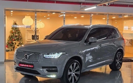 Volvo XC90 II рестайлинг, 2025 год, 7 899 018 рублей, 1 фотография