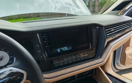 Volkswagen Touareg III, 2021 год, 7 500 000 рублей, 10 фотография