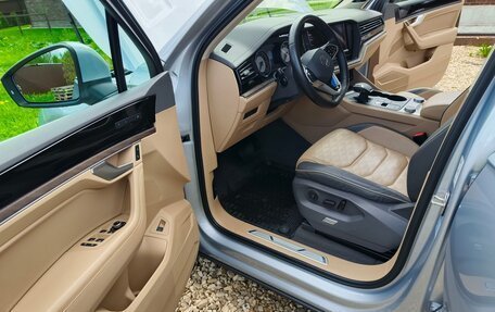 Volkswagen Touareg III, 2021 год, 7 500 000 рублей, 14 фотография