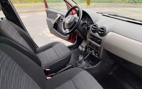 Renault Logan I, 2011 год, 314 000 рублей, 8 фотография