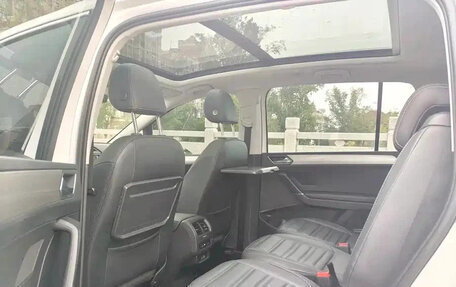 Volkswagen Touran III, 2021 год, 1 487 018 рублей, 8 фотография