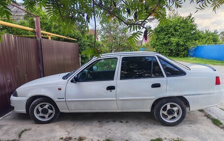 Daewoo Nexia I рестайлинг, 2012 год, 250 000 рублей, 2 фотография