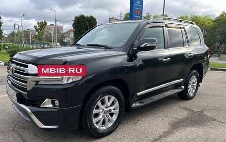 Toyota Land Cruiser 200, 2018 год, 7 200 000 рублей, 3 фотография