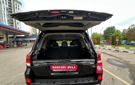 Toyota Land Cruiser 200, 2018 год, 7 200 000 рублей, 7 фотография
