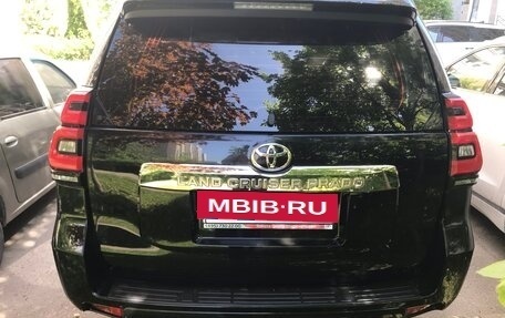 Toyota Land Cruiser Prado 150 рестайлинг 2, 2018 год, 4 575 000 рублей, 24 фотография